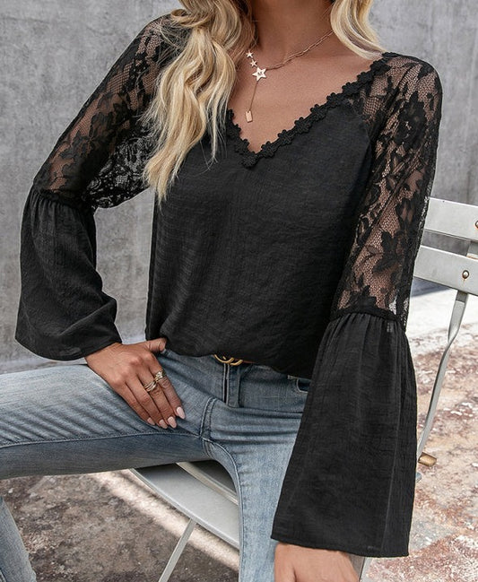 Women's solid color splicing lace hollow V-neck long-sleeved top